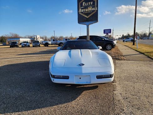 Used 1994 Chevrolet Corvette Coupe image 12