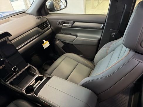New 2026 GMC Terrain AT4 w/ Convenience Package III AWD/4WD image 24