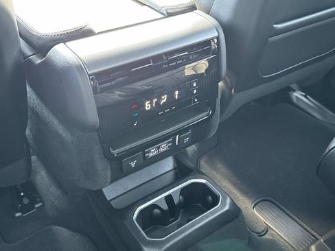 New 2026 Jeep Grand Wagoneer Limited AWD/4WD image 21