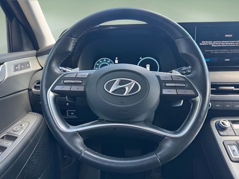 Certified 2024 Hyundai Palisade SEL w/ Premium Package AWD/4WD image 21