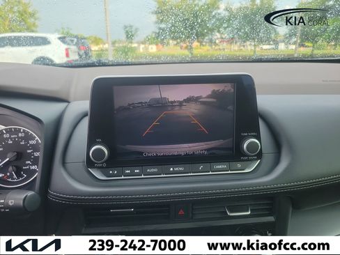 Used 2023 Nissan Rogue SV w/ SV Premium B Package FWD image 27