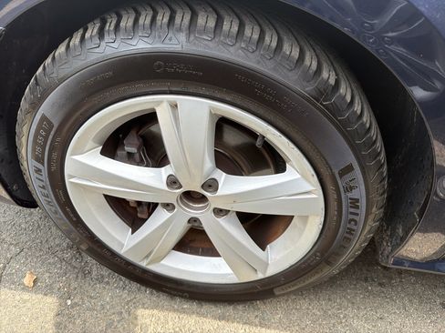 Used 2013 Volkswagen Passat 2.5 SE image 15