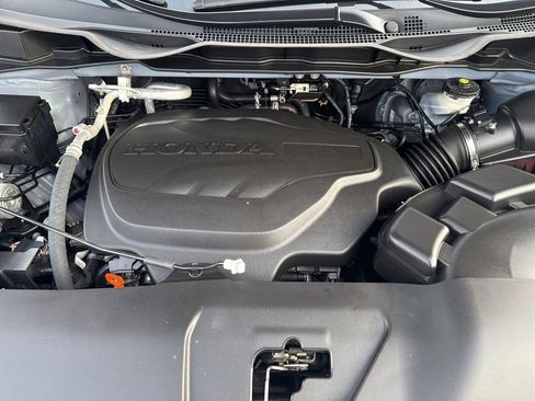 Used 2023 Honda Odyssey Touring image 12