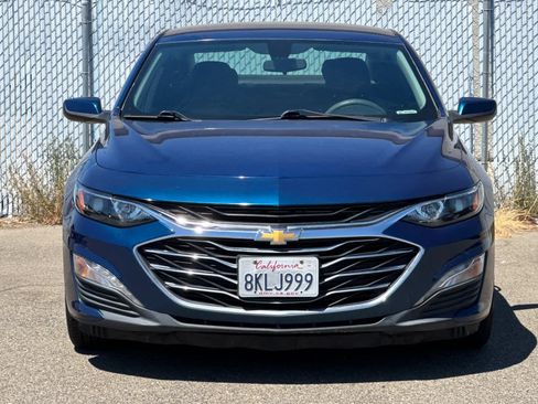 Used 2019 Chevrolet Malibu LT w/ Driver Confidence Package FWD image 8