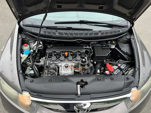 Used 2010 Honda Civic LX image 18