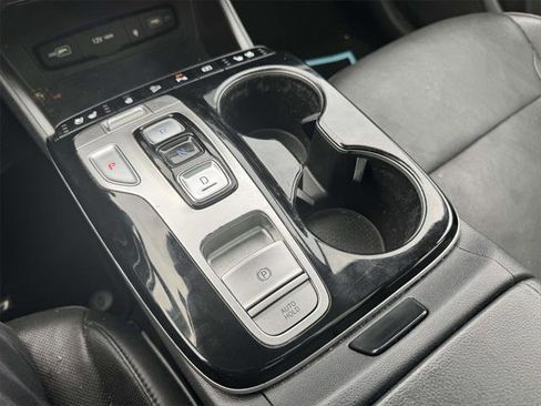 Certified 2022 Hyundai Tucson Limited image 30