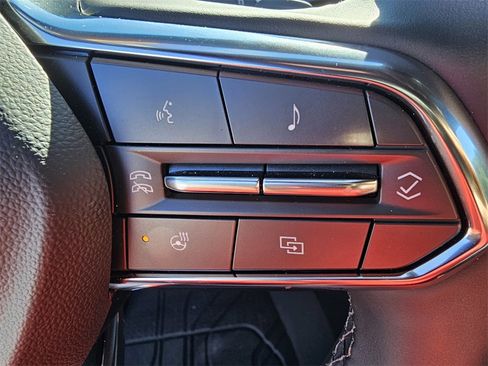 Used 2025 Chevrolet Tahoe Z71 w/ Z71 Off-Road Package image 21