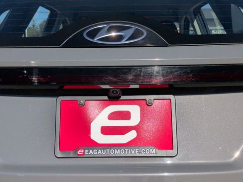 Used 2024 Hyundai Tucson SE image 38