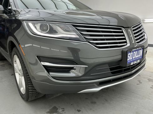 Used 2017 Lincoln MKC Premiere image 25