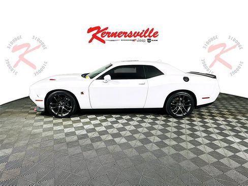 Used 2021 Dodge Challenger R/T Scat Pack w/ Plus Package image 4