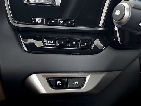Used 2025 Lexus RX 350 Premium w/ Accessory Package (Z1) FWD image 27