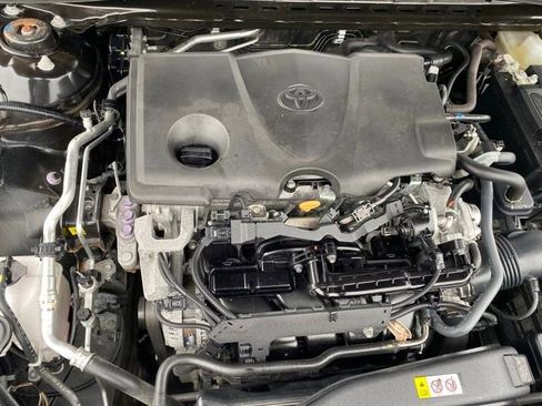 Used 2023 Toyota Camry SE FWD image 18
