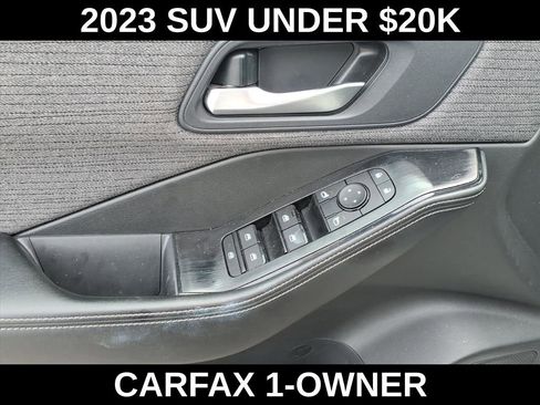 Used 2023 Nissan Rogue SV image 12