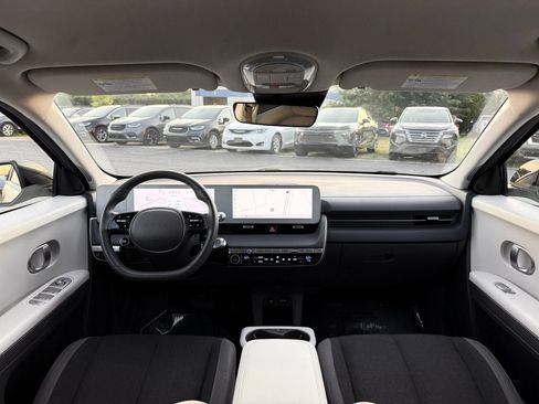 Used 2024 Hyundai Ioniq 5 SEL AWD/4WD image 25