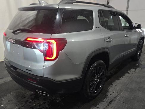 Used 2023 GMC Acadia SLE w/ Elevation Edition AWD/4WD image 3