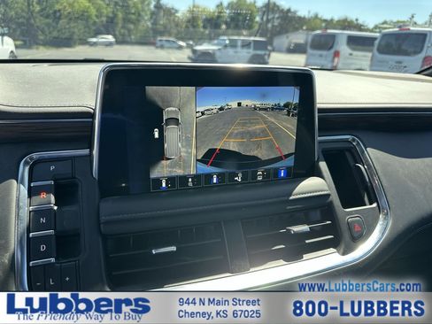 Used 2022 Chevrolet Tahoe Z71 w/ Luxury Package image 17