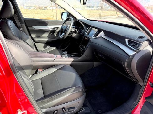 Used 2022 INFINITI QX50 Sensory image 26