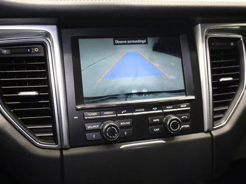 Used 2015 Porsche Macan Turbo AWD/4WD image 21