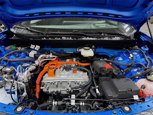 New 2026 Chevrolet Blazer EV LT image 33