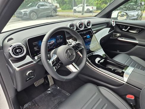 Certified 2026 Mercedes-Benz GLC 300 4MATIC image 9