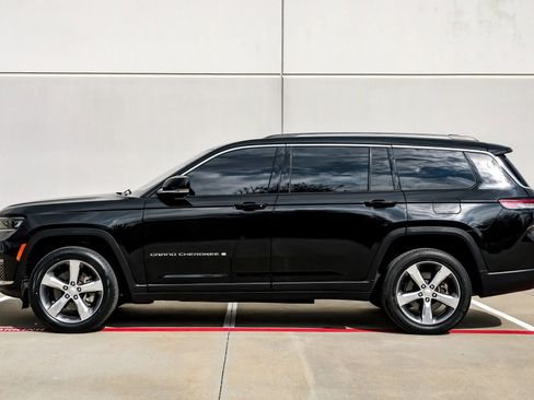 Used 2021 Jeep Grand Cherokee L Limited w/ Trailer Tow Group (B) image 7