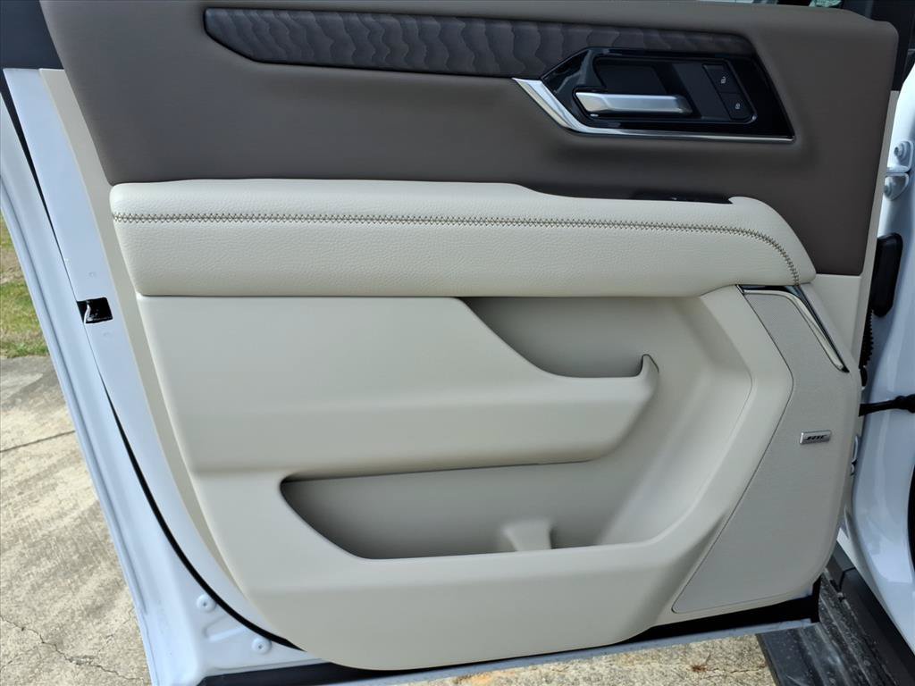 New 2026 GMC Yukon XL Denali AWD/4WD image 17