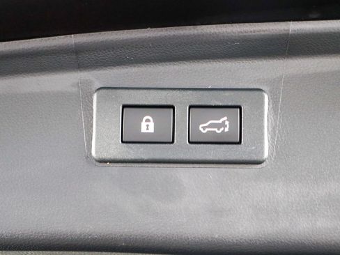 Used 2023 Subaru Outback Limited XT AWD/4WD image 30