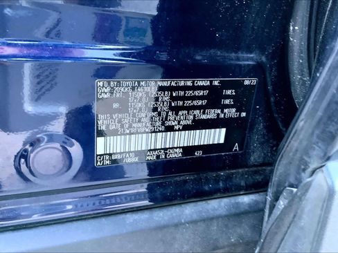 Used 2023 Toyota RAV4 XLE image 33