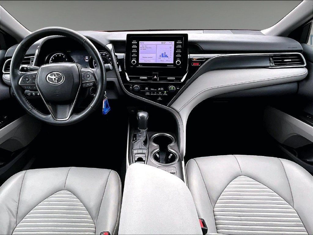 Used 2024 Toyota Camry SE w/ Cold Weather Package AWD/4WD image 21