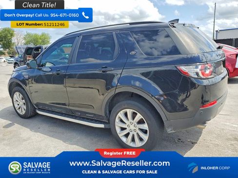 Used 2019 Land Rover Discovery Sport SE AWD/4WD image 3