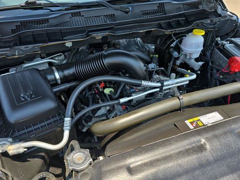 Used 2020 RAM 1500 Classic Warlock w/ Luxury Group image 13