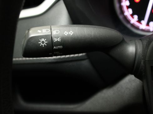 Used 2025 Toyota RAV4 XLE w/ Convenience Package FWD image 25