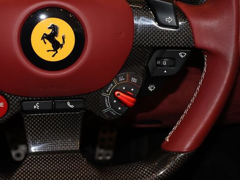 Certified 2021 Ferrari 812 GTS RWD image 85
