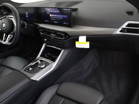 Certified 2025 BMW 430i xDrive Coupe w/ M Sport Package AWD/4WD image 18