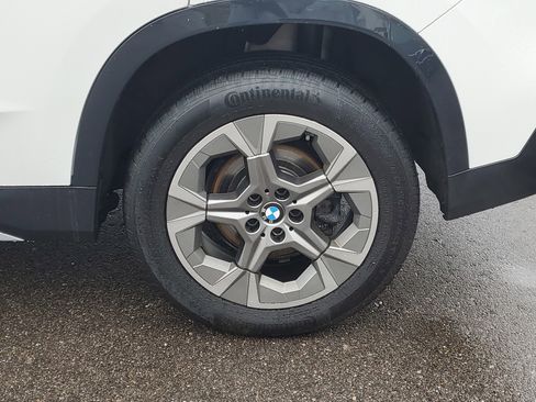 Certified 2024 BMW X1 xDrive28i w/ Convenience Package image 28