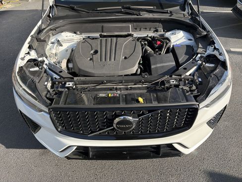 Certified 2024 Volvo XC60 B5 Core w/ Protection Package Premier image 36