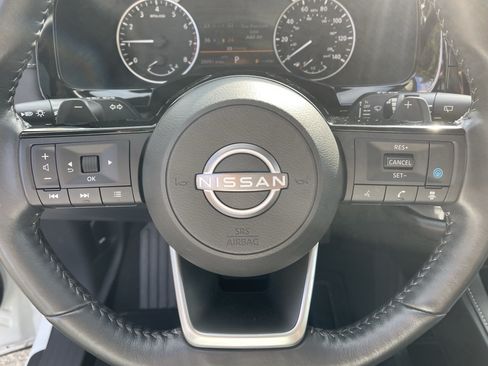 Used 2023 Nissan Pathfinder SL w/ SL Premium Package AWD/4WD image 21