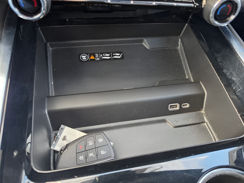 Used 2025 Chevrolet Tahoe LT AWD/4WD image 28