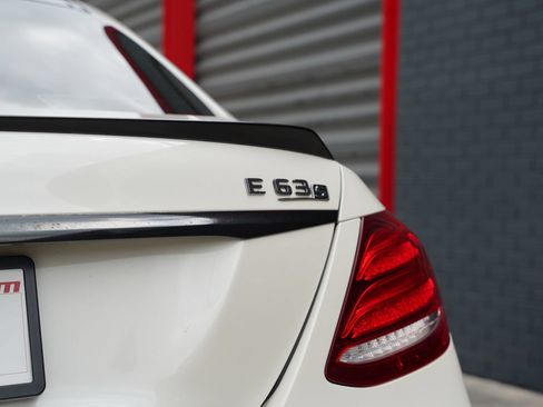 Used 2019 Mercedes-Benz E 63 AMG S image 11