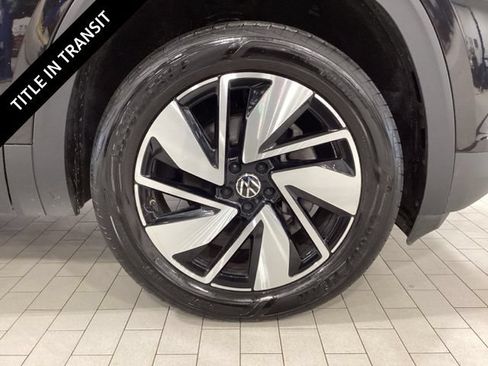 Used 2024 Volkswagen Atlas SE AWD/4WD image 25