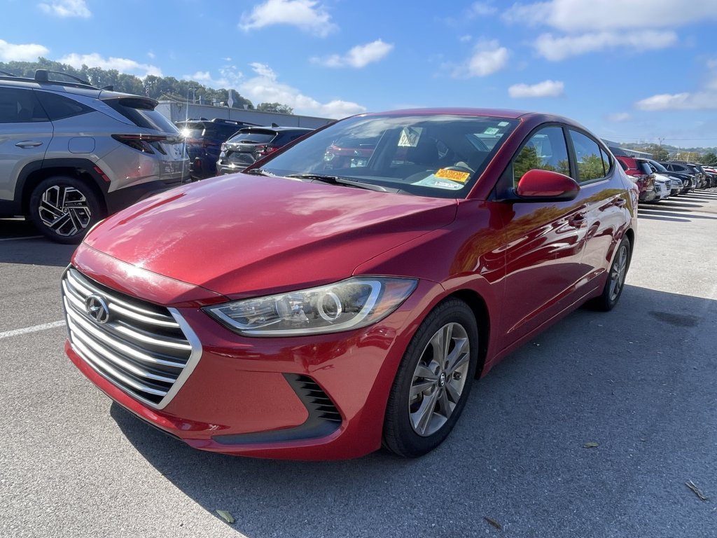 Used 2017 Hyundai Elantra SE FWD image 3