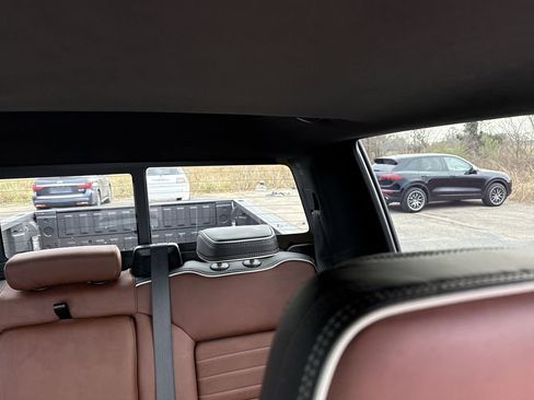 Certified 2025 GMC Sierra 2500 Denali Ultimate w/ Max Trailering Package image 12