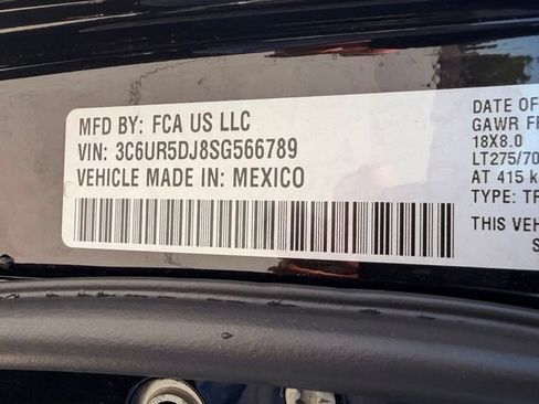 Used 2025 RAM 2500 Big Horn AWD/4WD image 35