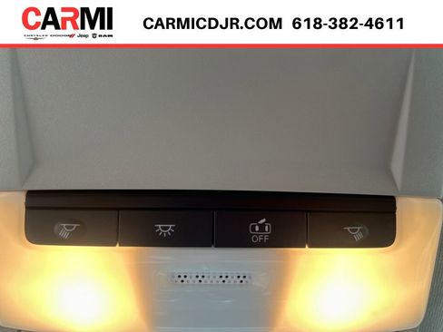 Used 2022 Nissan Sentra SV FWD image 30