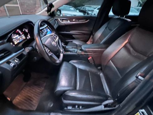 Used 2013 Cadillac XTS Luxury image 15