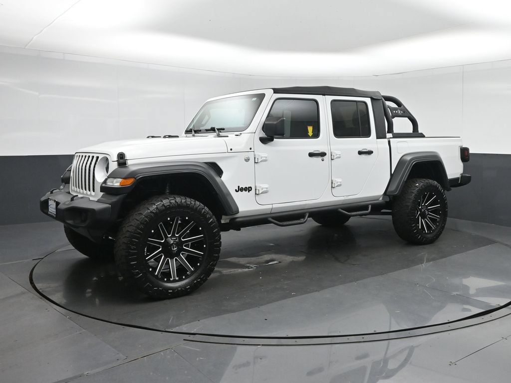 Used 2020 Jeep Gladiator Sport w/ Quick Order Package 24S AWD/4WD image 3