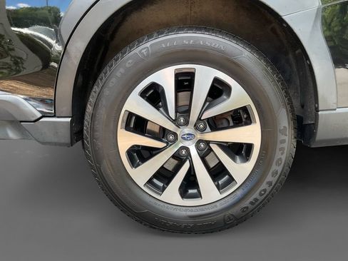 Used 2023 Subaru Outback Premium AWD/4WD image 8