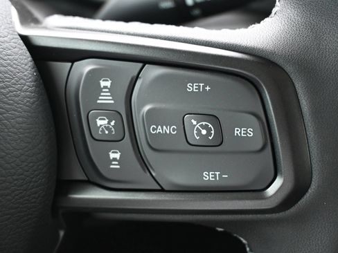 New 2026 Jeep Gladiator Sport AWD/4WD image 12