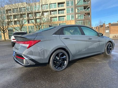 New 2026 Hyundai Elantra SEL Sport image 6