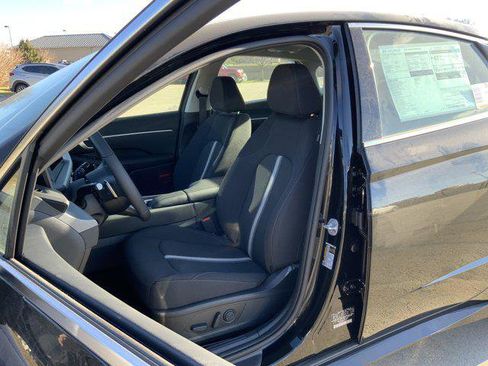 New 2026 Hyundai Sonata SEL image 9